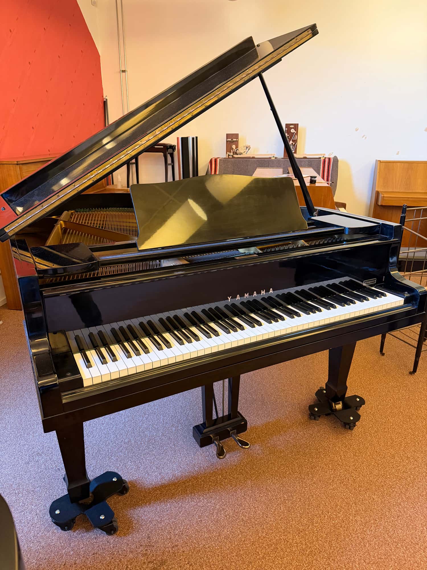 Yamaha G2