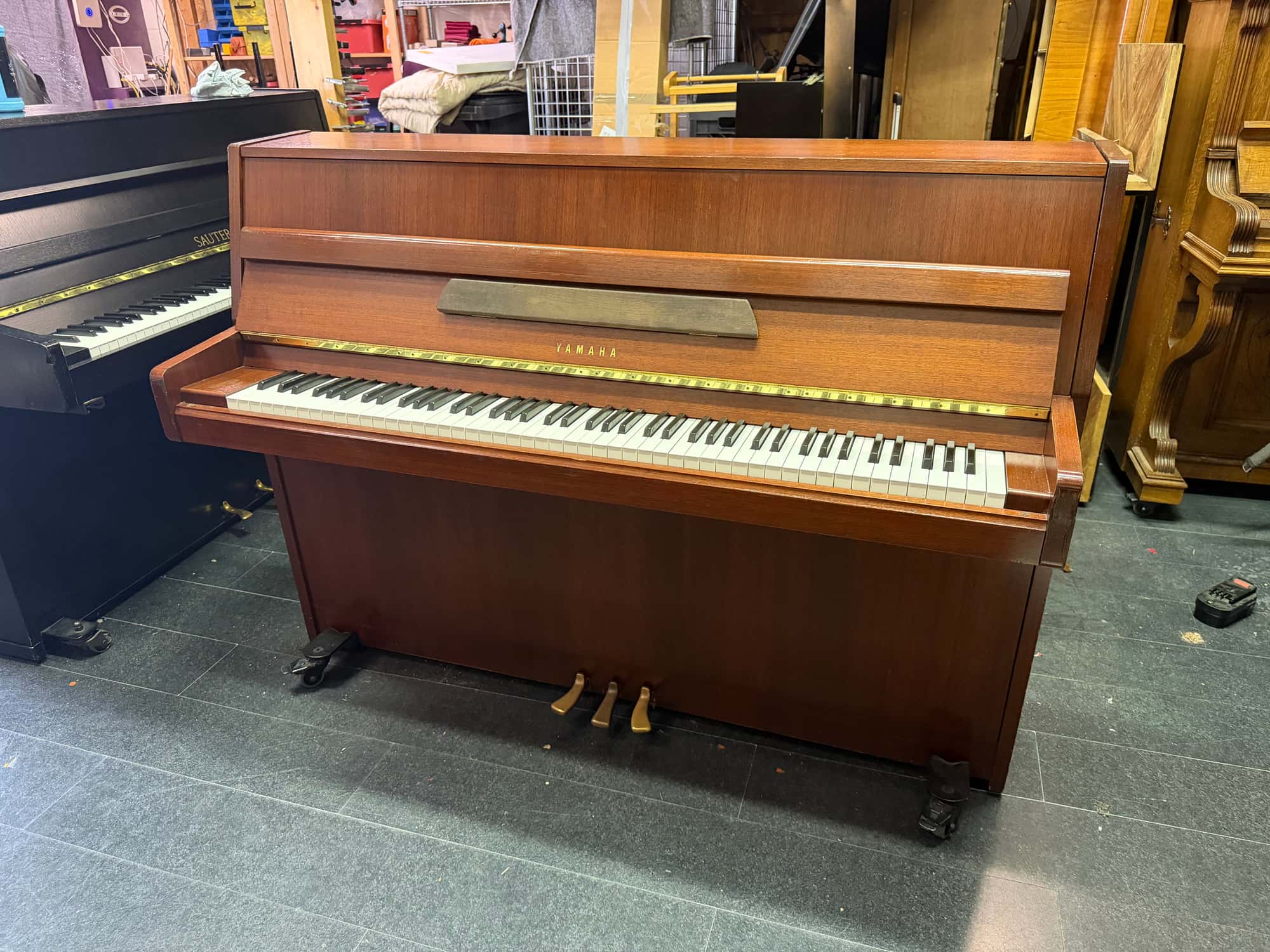 Yamaha M1J